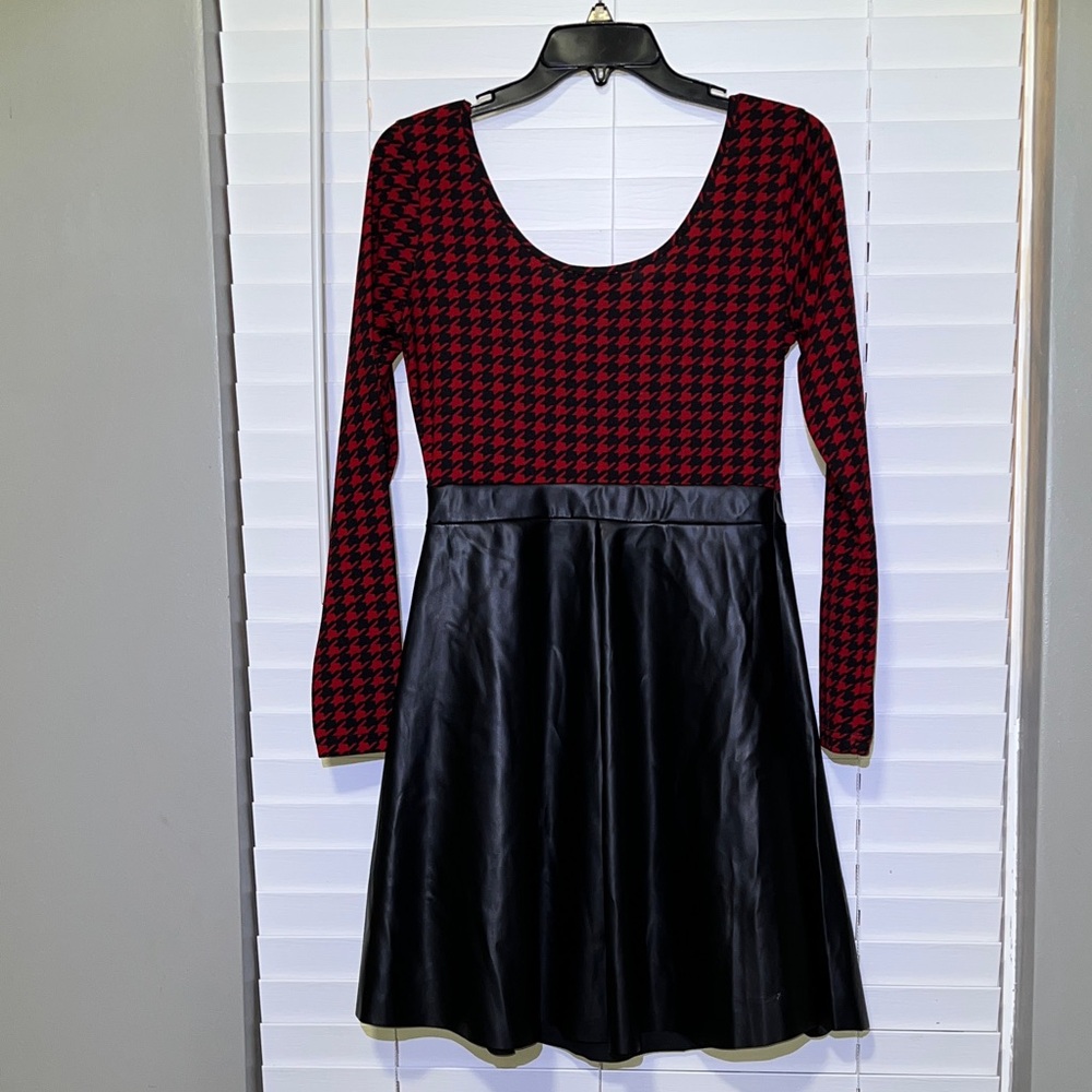Elegant Red and Black Houndstooth Dress